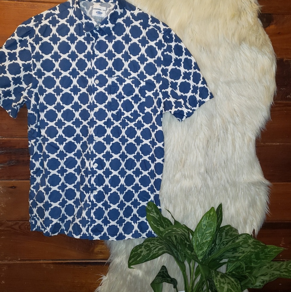 Old Navy Slim Fit Button Down